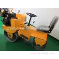 800kg Mini Ride On Tandem Vibrating Roller (FYL-850)